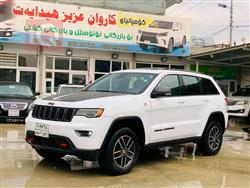 جیپ گراند شیرۆکی